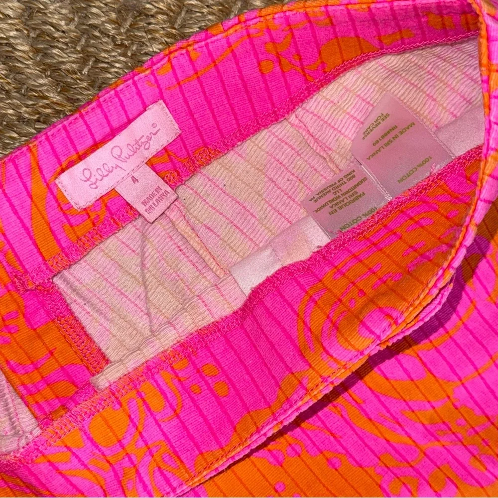 Lilly Pulitzer Neon Pink Orange Shorts Size 4 Woman’s 3” inseam Scallop Edge